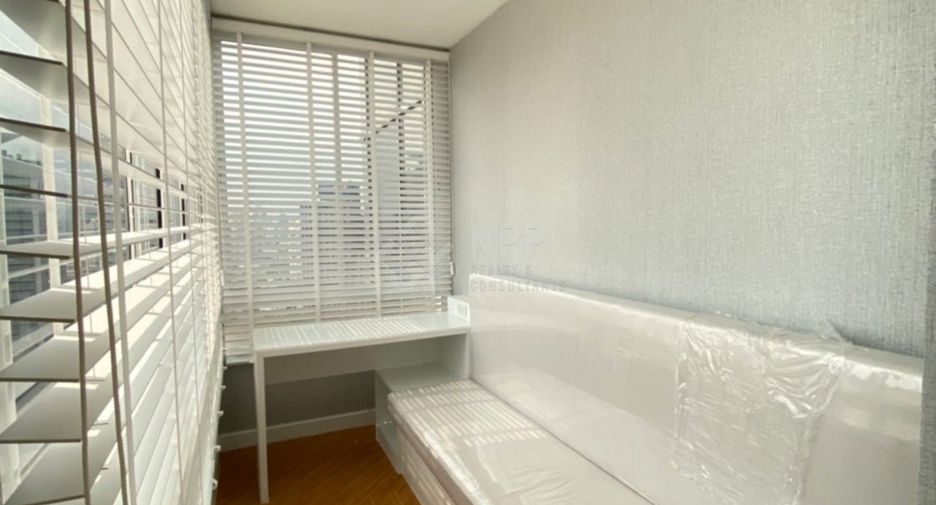 For rent and for sale 6 bedrooms condo in Watthana, Bangkok