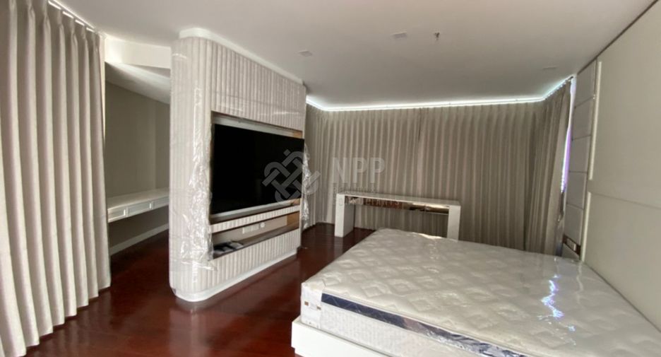 For rent and for sale 6 bedrooms condo in Watthana, Bangkok