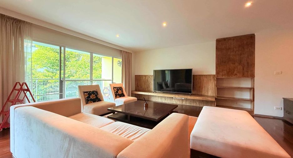 For rent and for sale 4 bedrooms condo in Khlong Toei, Bangkok