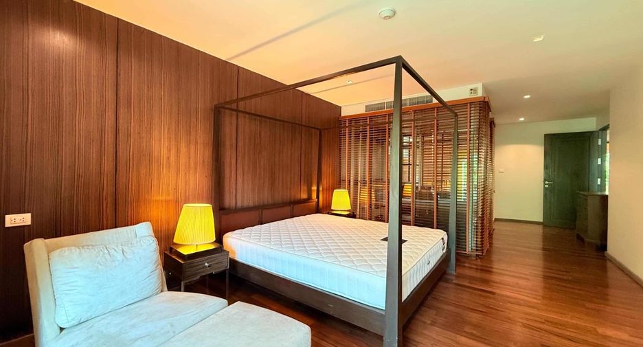 For rent and for sale 4 bedrooms condo in Khlong Toei, Bangkok
