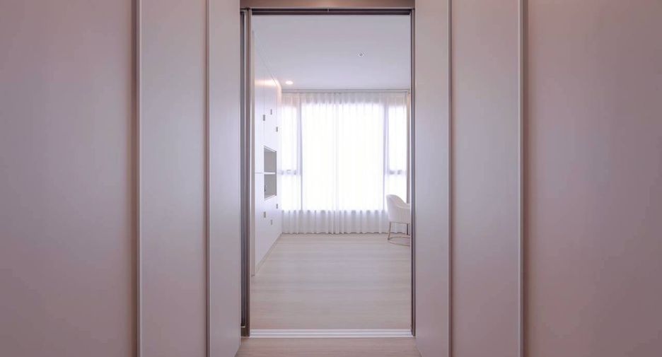 For rent 3 bedrooms condo in Bang Phli, Samut Prakan