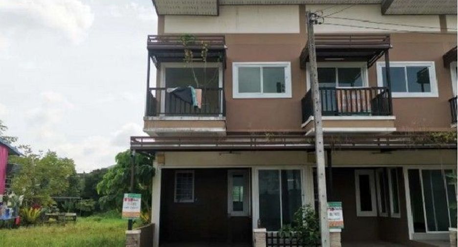 出售 2 卧室 联排别墅 在 Phrom Khiri, Nakhon Si Thammarat