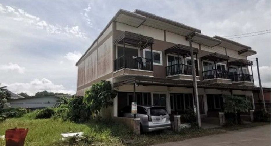 出售 2 卧室 联排别墅 在 Phrom Khiri, Nakhon Si Thammarat