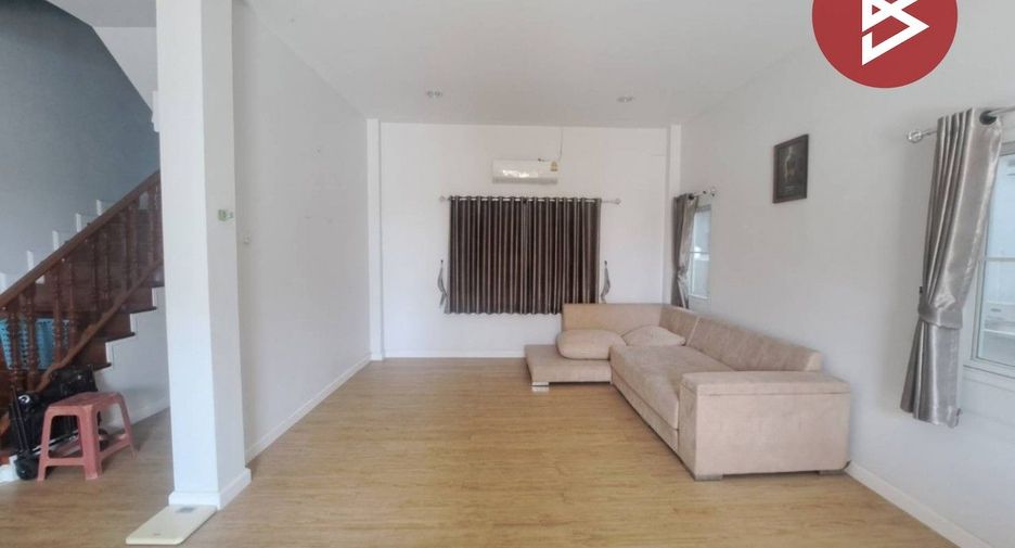 For sale 3 bedrooms house in Mueang Nakhon Sawan, Nakhon Sawan