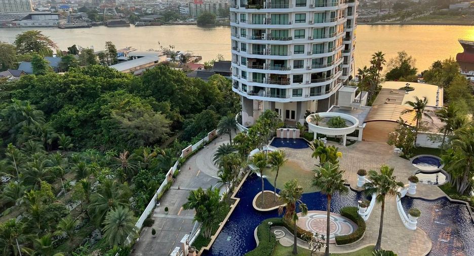 For sale 3 bedrooms condo in Bang Kho Laem, Bangkok