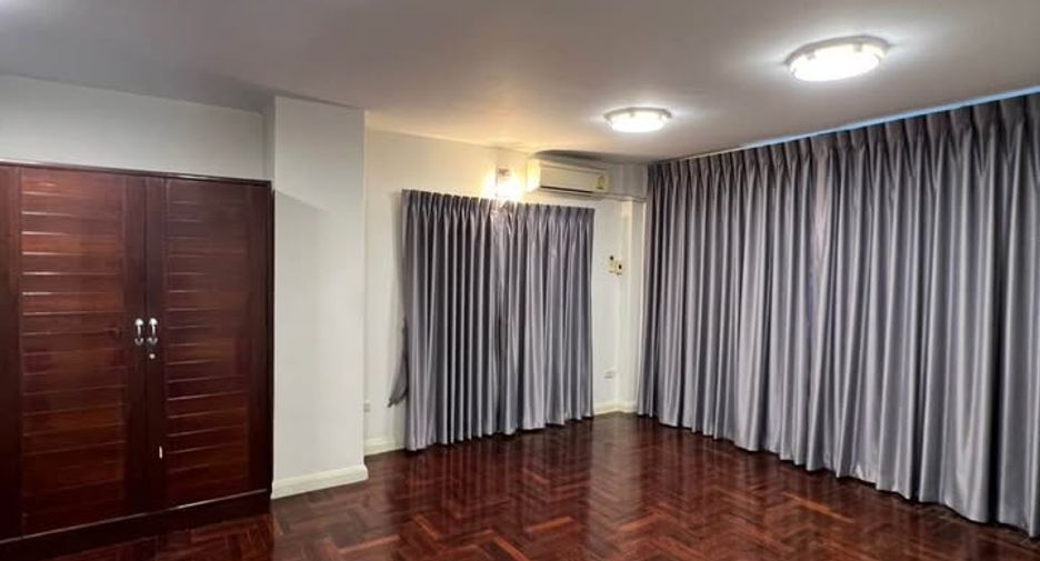 出租 3 卧室 独立屋 在 Phaya Thai, 曼谷