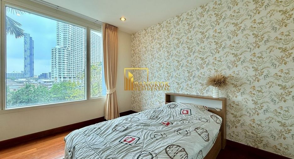 Condo en venta de 3 habitaciones en Bang Kho Laem, Bangkok