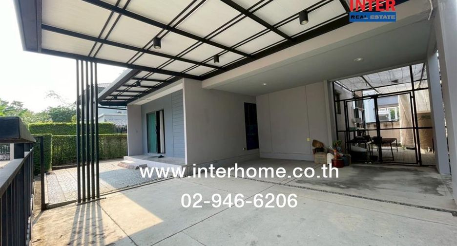 For sale 3 bedrooms house in Sai Mai, Bangkok