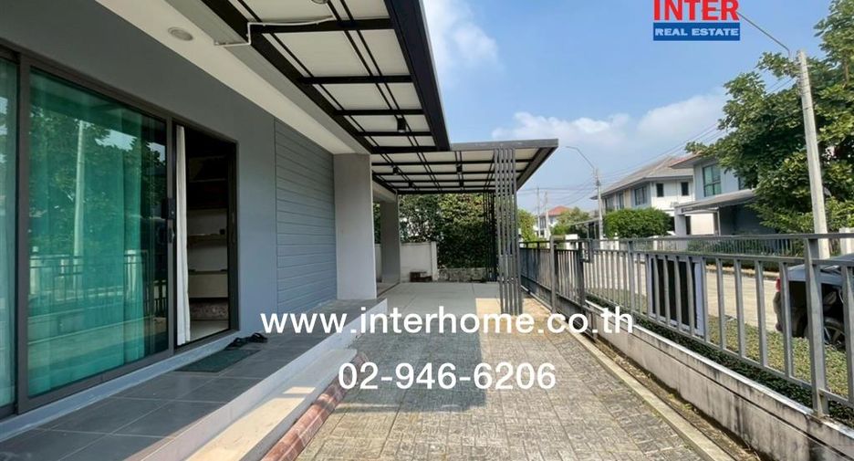 For sale 3 bedrooms house in Sai Mai, Bangkok