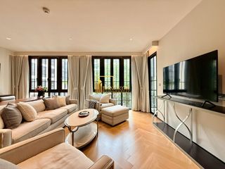 For rent 2 ベッドルーム condo in Watthana, Bangkok