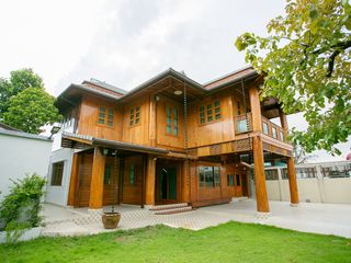 ให้เช่า และ ขาย 3 ห้องนอน บ้านเดี่ยว ใน ห้วยขวาง, กรุงเทพฯ