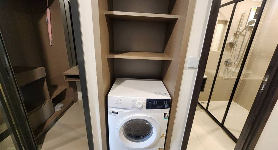 For rent 1 Beds condo in Huai Khwang, Bangkok