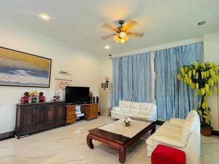 出租 4 卧室 别墅 在 Bang Lamung, Chon Buri
