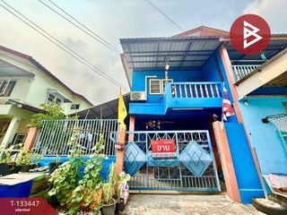 Casa adosada en venta de 2 habitaciones en Krathum Baen, Samut Sakhon