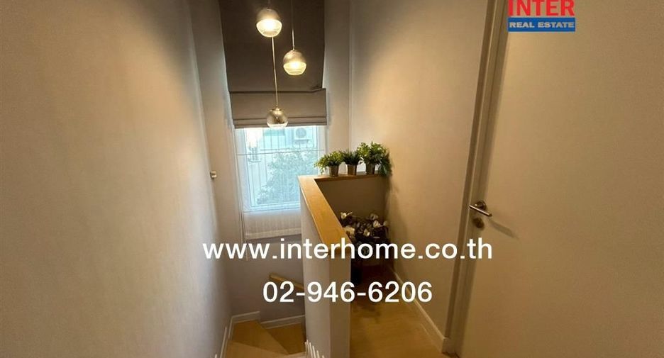 For sale 4 bedrooms house in Bang Bo, Samut Prakan