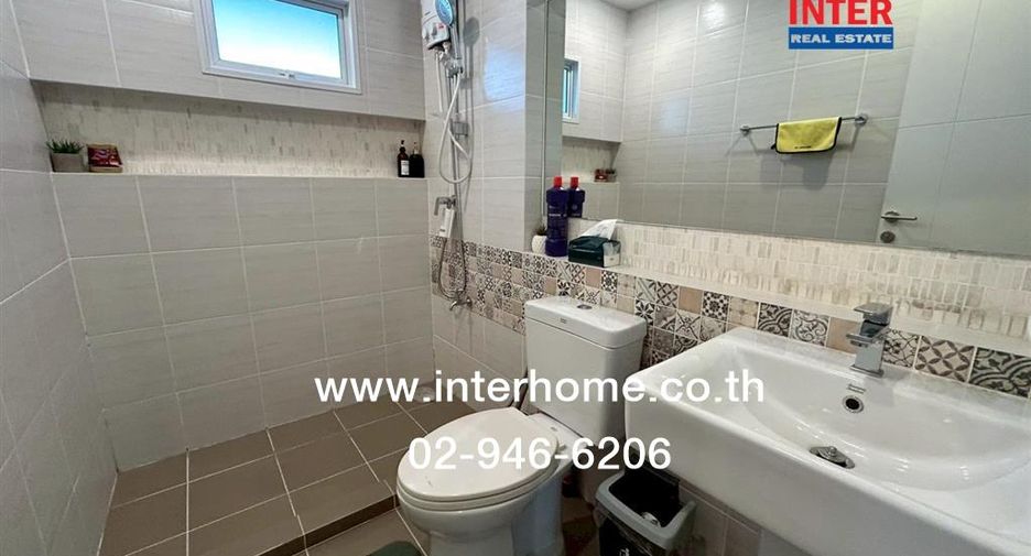 For sale 4 bedrooms house in Bang Bo, Samut Prakan
