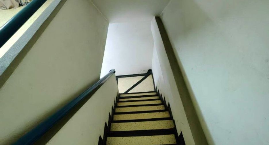 For sale 4 bedrooms retail Space in Bang Khun Thian, Bangkok