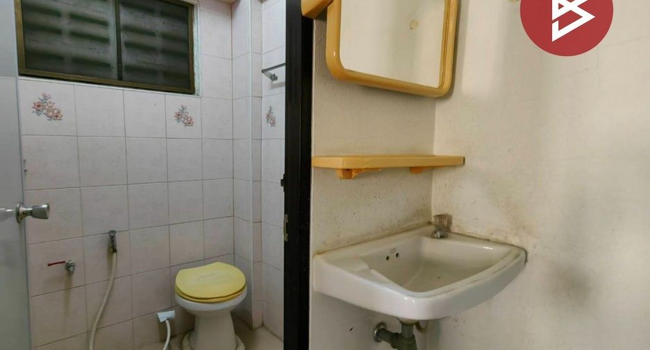 For sale 4 bedrooms retail Space in Bang Khun Thian, Bangkok