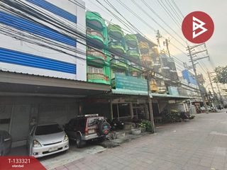 For sale 8 bedrooms retail Space in Bang Khae, Bangkok