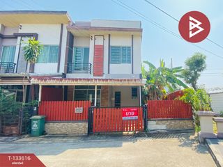 For sale 3 bedrooms townhouse in Bang Khun Thian, Bangkok
