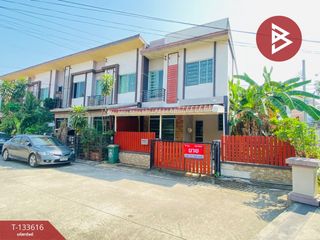 For sale 3 bedrooms townhouse in Bang Khun Thian, Bangkok