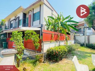 For sale 3 bedrooms townhouse in Bang Khun Thian, Bangkok