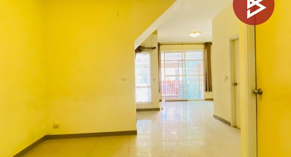 For sale 3 bedrooms townhouse in Bang Khun Thian, Bangkok