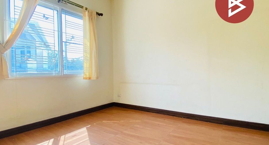 For sale 3 bedrooms townhouse in Bang Khun Thian, Bangkok