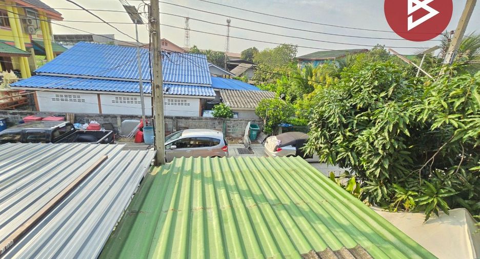 出售 2 卧室 联排别墅 在 Phra Samut Chedi, Samut Prakan