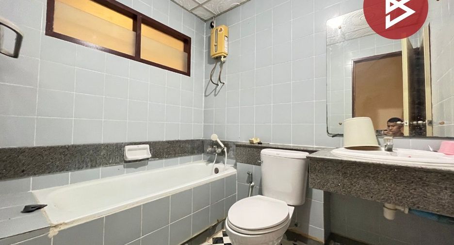 For sale 2 bedrooms townhouse in Bang Phli, Samut Prakan