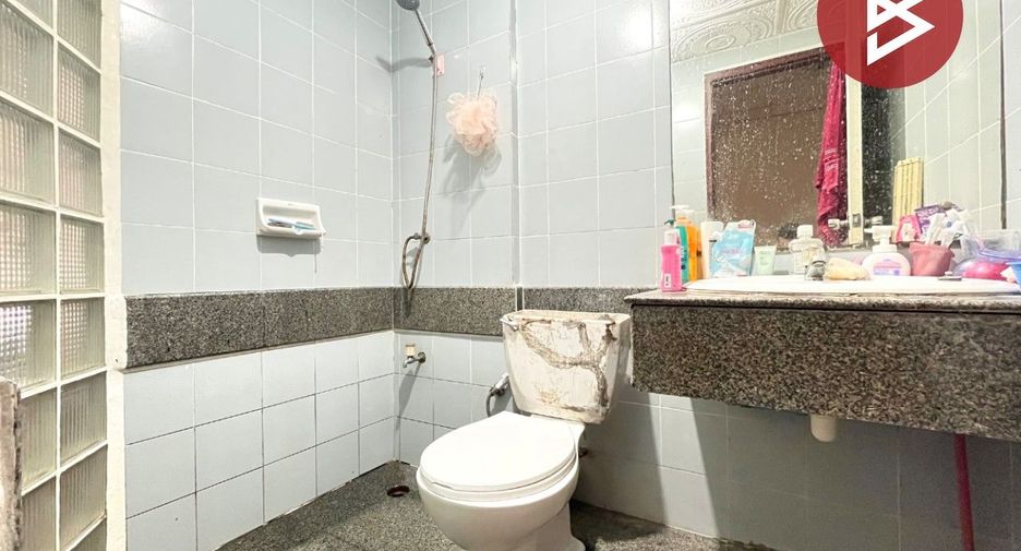 For sale 2 bedrooms townhouse in Bang Phli, Samut Prakan