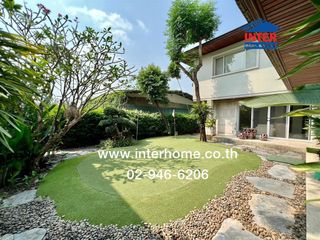 Casa en venta de 9 habitaciones en Lak Si, Bangkok