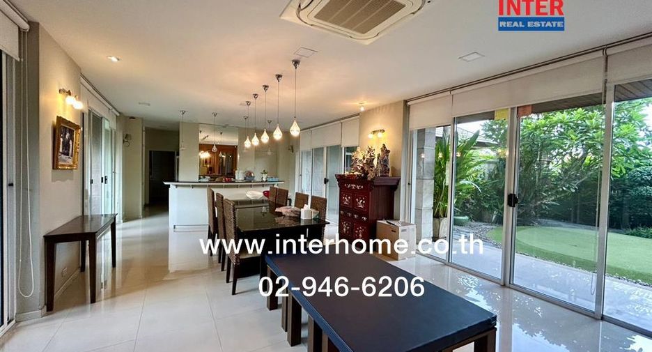 For sale 9 bedrooms house in Lak Si, Bangkok