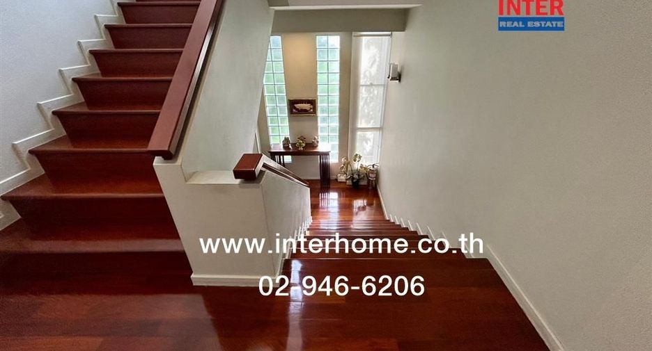 For sale 9 bedrooms house in Lak Si, Bangkok