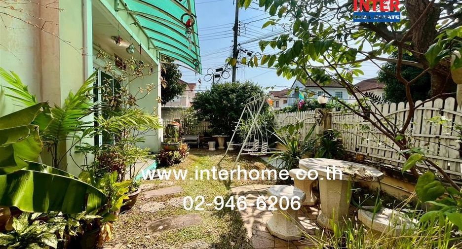 For sale 3 bedrooms house in Khlong Sam Wa, Bangkok