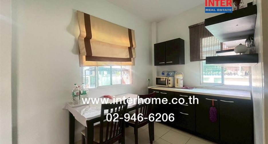 For sale 3 bedrooms house in Lat Krabang, Bangkok