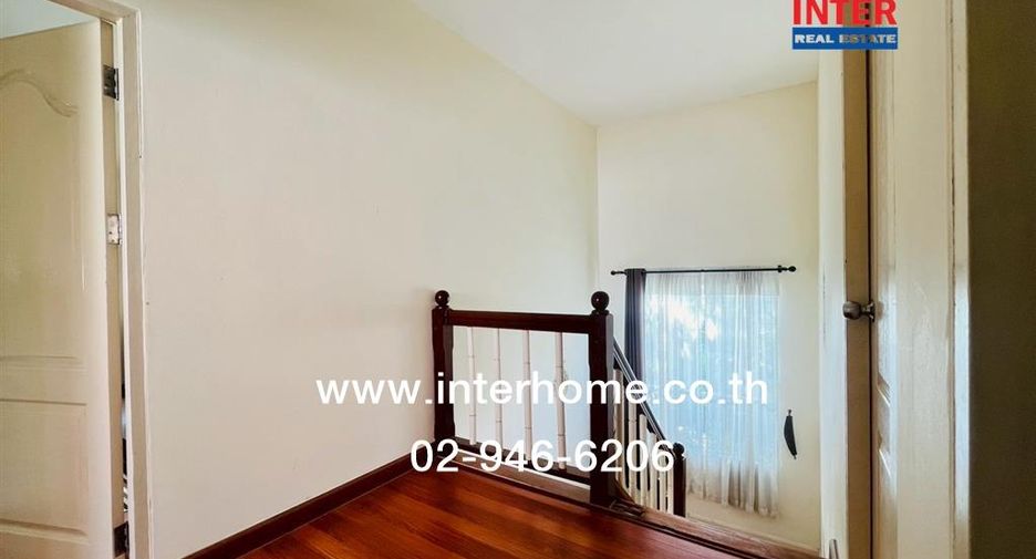 For sale 3 bedrooms house in Lat Krabang, Bangkok