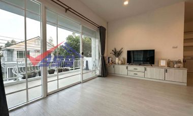 For rent and for sale 4 bedrooms house in Min Buri, Bangkok