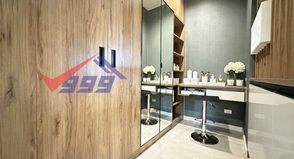 Haus zur Miete und zum Kauf mit 4 Zimmer in Min Buri, Bangkok