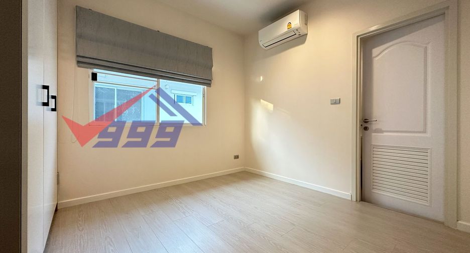 Haus zur Miete und zum Kauf mit 4 Zimmer in Min Buri, Bangkok