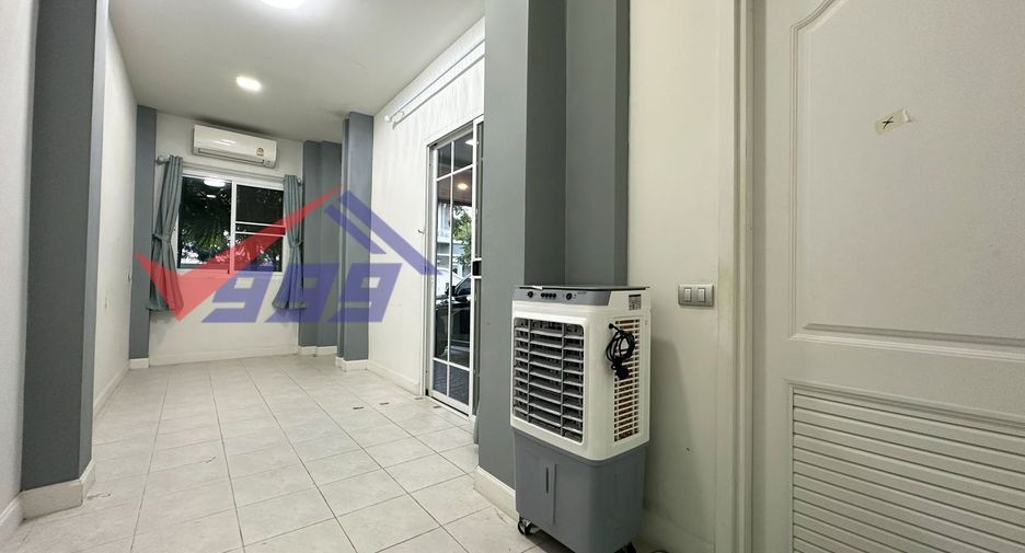 Haus zur Miete und zum Kauf mit 4 Zimmer in Min Buri, Bangkok