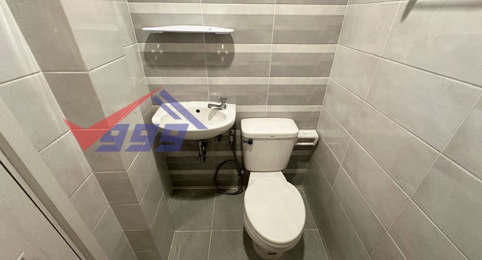 Haus zur Miete und zum Kauf mit 4 Zimmer in Min Buri, Bangkok