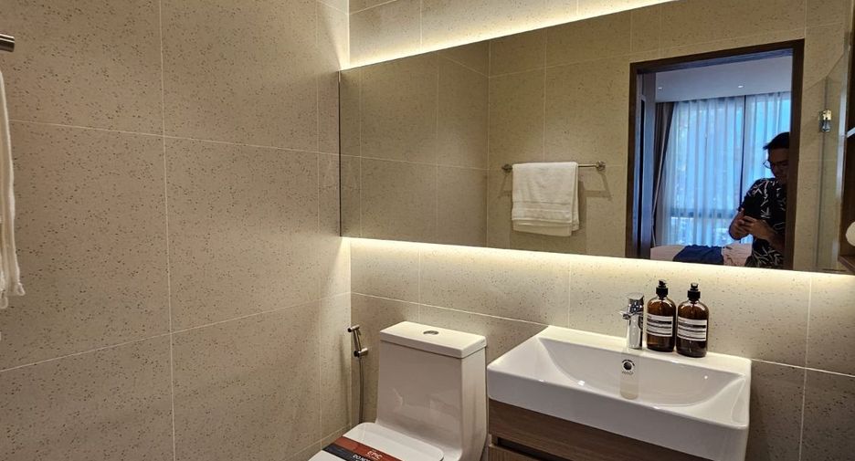 For sale 1 bed condo in Ratchathewi, Bangkok