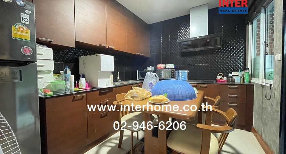 Casa en venta de 4 habitaciones en Mueang Chon Buri, Chonburi