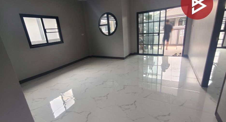 For sale 2 bedrooms house in Ban Pho, Chachoengsao