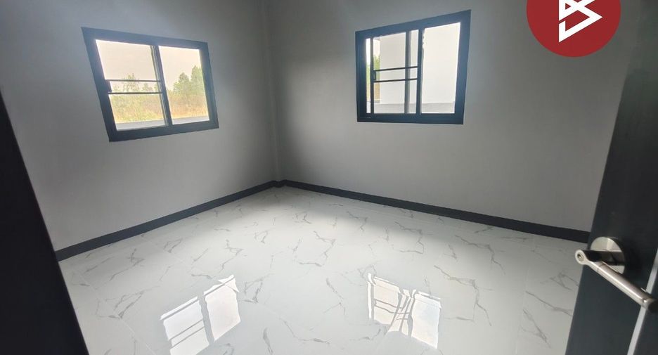 For sale 2 bedrooms house in Ban Pho, Chachoengsao