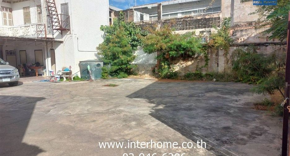 Büro zum Kauf mit 15 Zimmer in Mueang Mukdahan, Mukdahan