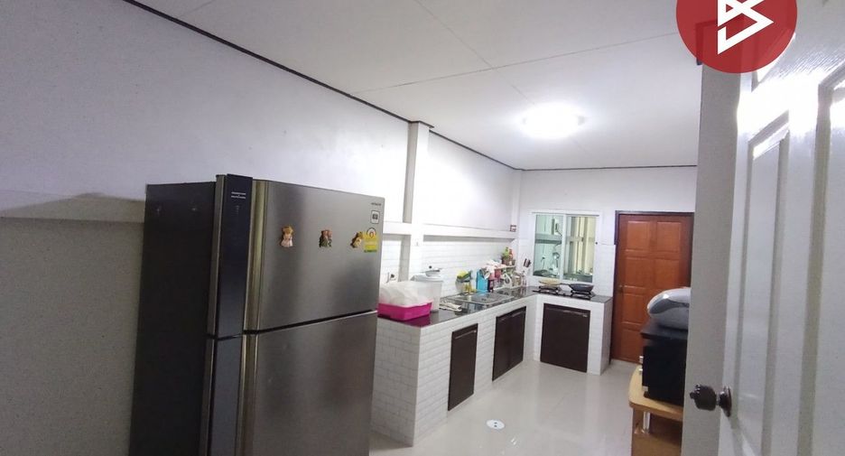 Haus zum Kauf mit 4 Zimmer in Ban Pong, Ratchaburi