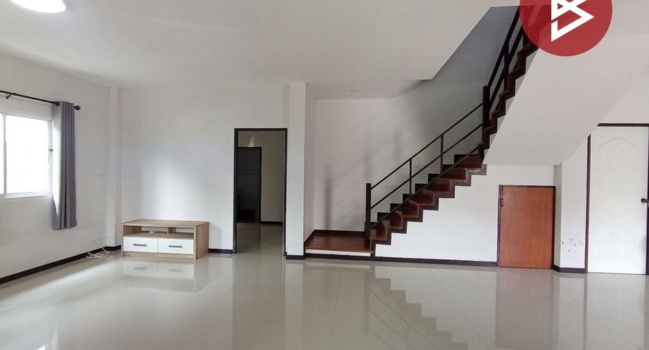Haus zum Kauf mit 4 Zimmer in Ban Pong, Ratchaburi