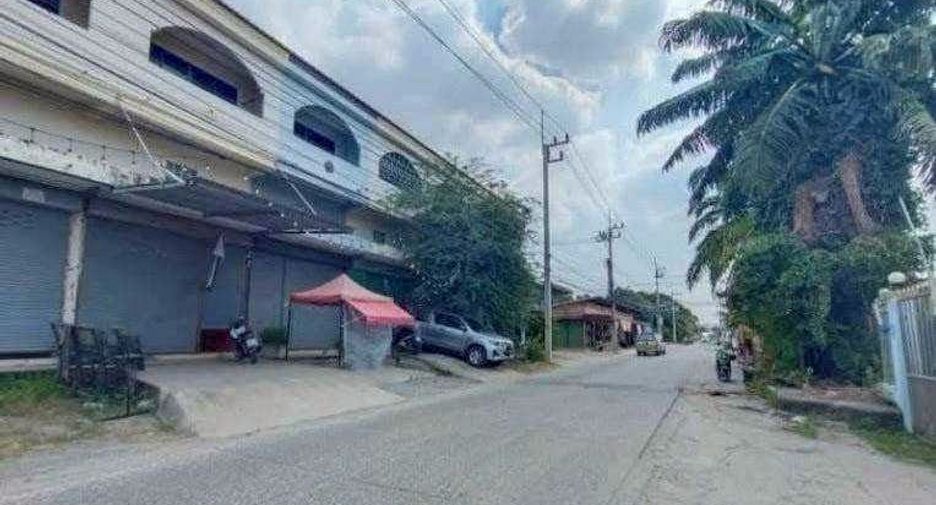 Продажа 1 кровать торговое помещение в Mueang Samut Sakhon, Самутсакхон